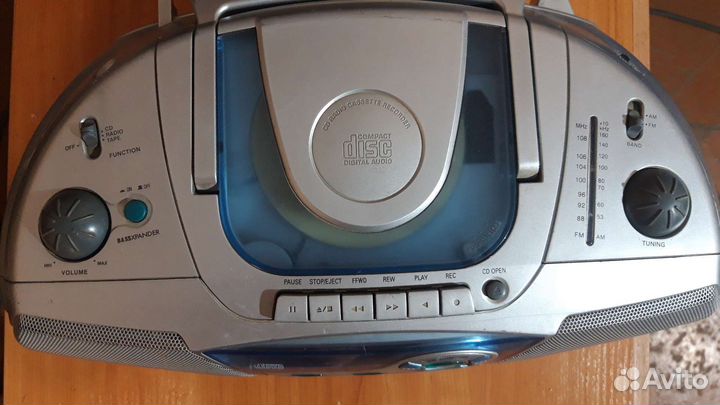 Магнитофон sanyo mcD-z130f