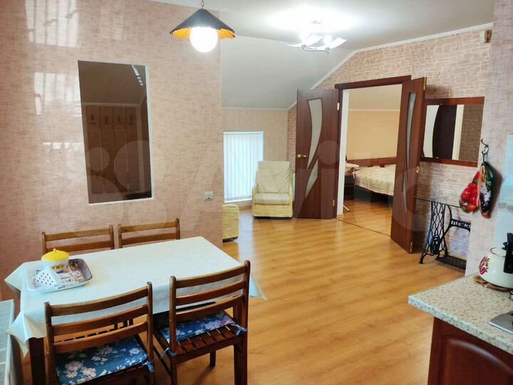 2-к. квартира, 58 м², 2/2 эт.