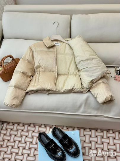 Женские пуховик MIU MIU pongé premium