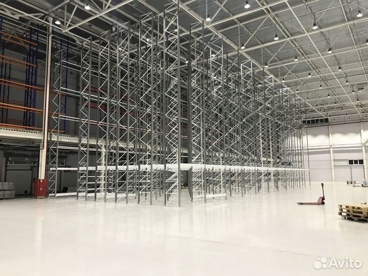 Мезонин на основе паллетных стеллажей