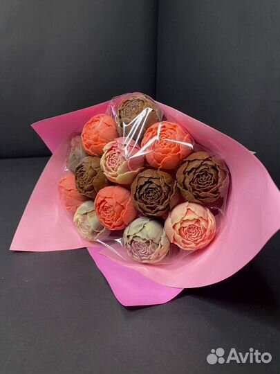 Шоколадные Пионы - 13 шт в Букете