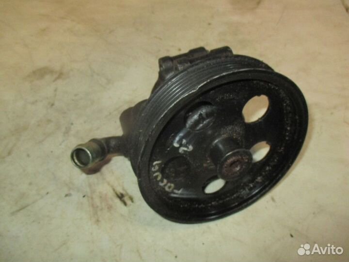 Насос гидроусилителя Ford Focus 1