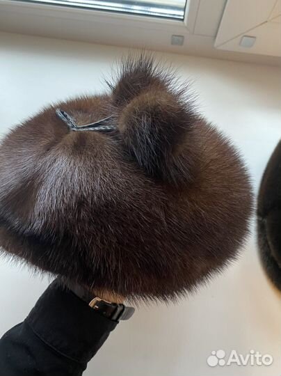 Женская шапка норка