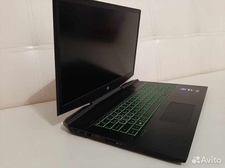 HP Pavilion Gaming Laptop 17-cd2062ur