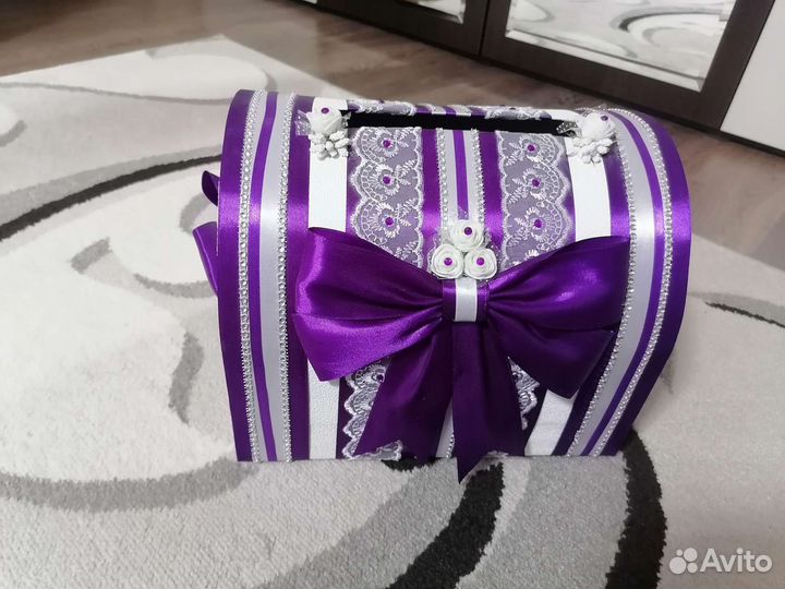 Свадебный сундук для денег