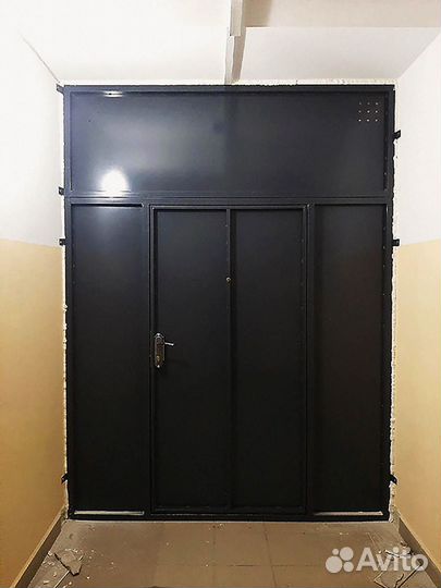 Дверь в тамбур