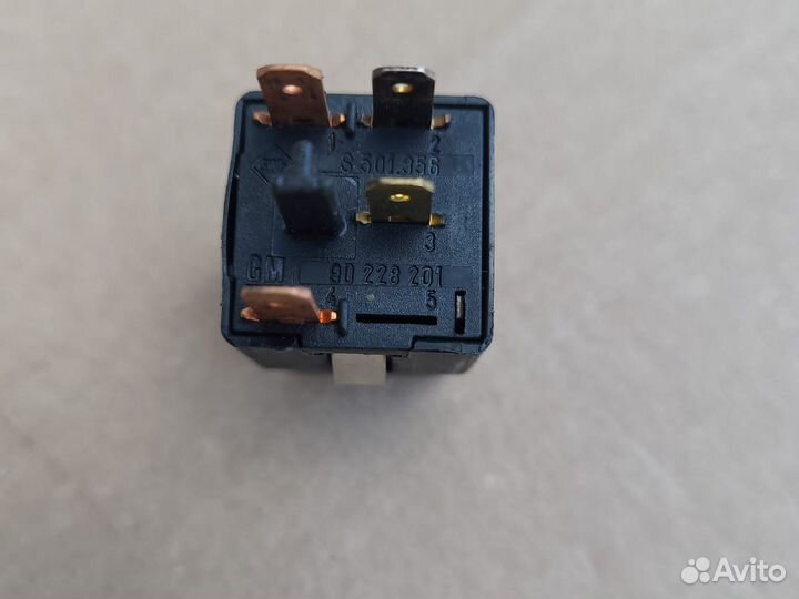 Кнопка противотуманок задняя Opel Vectra A