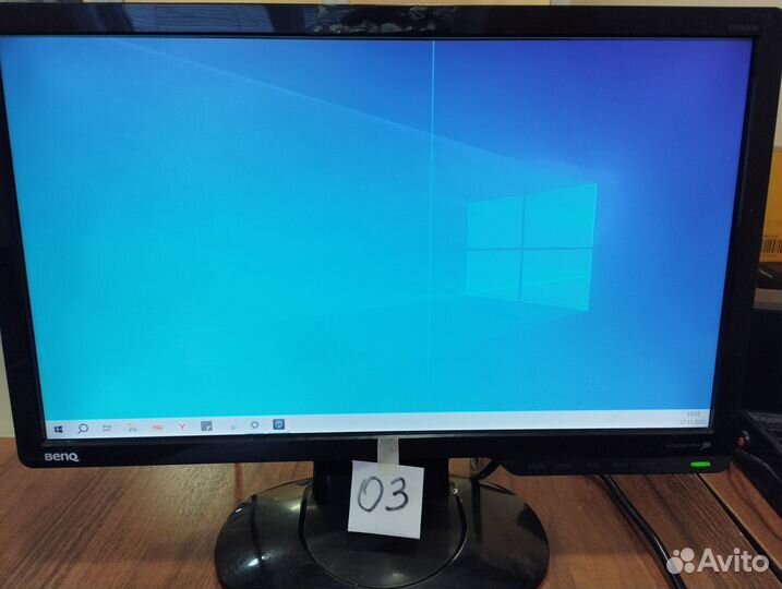 Монитор 19 дюймов в работоспособном состоянии