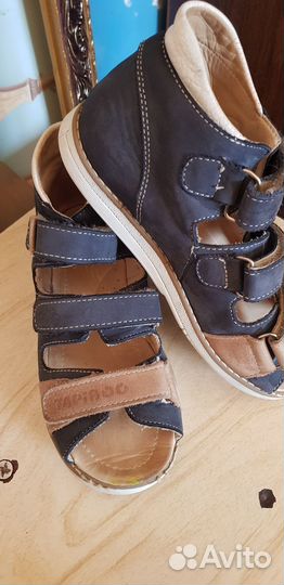 Ортопедические сандали 31