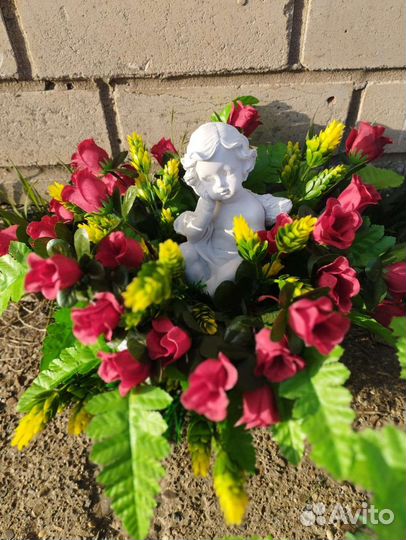 Ангел, фигура уличная. Бетон