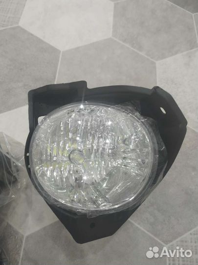 Противотуманки Toyota Hilux