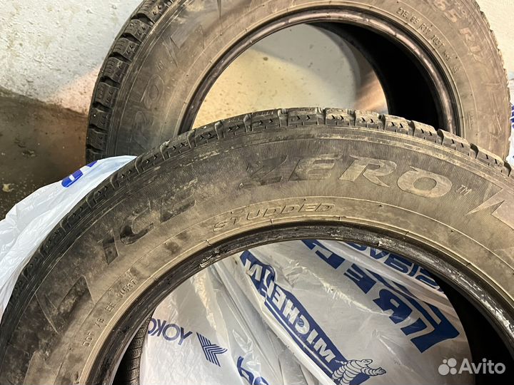 Pirelli Ice Zero 215/65 R17