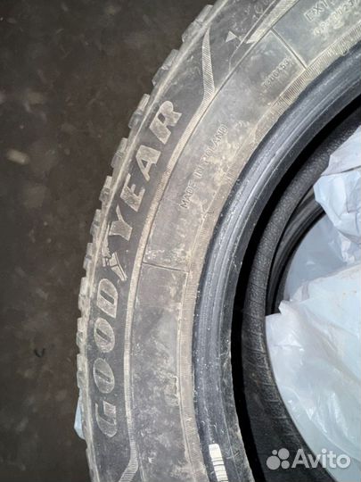 Goodyear UltraGrip Arctic 2 205/60 R16