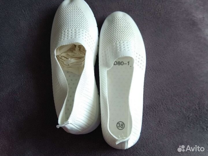 Тапочки (слипоны) женские новые