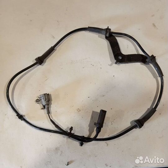 Датчик ABS задний Nissan X-Trail