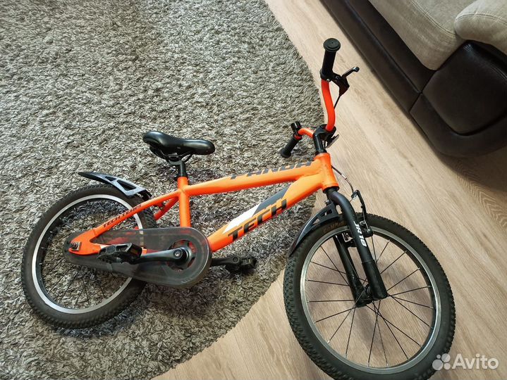 Детский велосипед 18