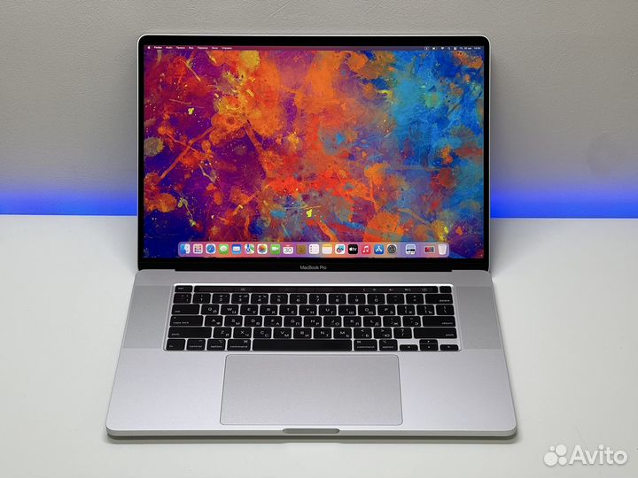 MacBook Pro 16 2021 i7 16gb 512gb Radeon 4gb