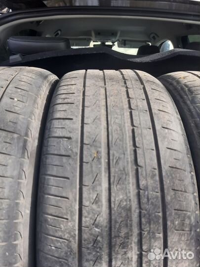 Pirelli Cinturato P7 235/45 R18 94W