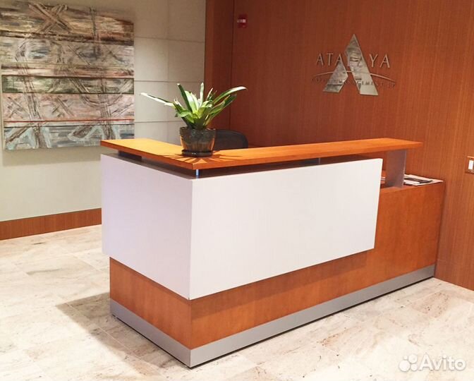 Ресепшен, прилавок, стенд