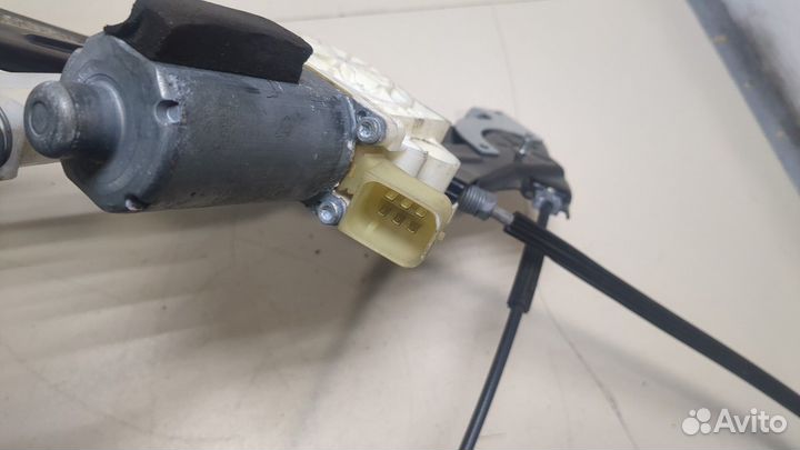 Стеклоподъемник электрический правый передний Mercedes CLS C219, 2006