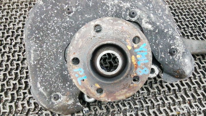 Ступица передняя левая audi A5 1 3-9 дней