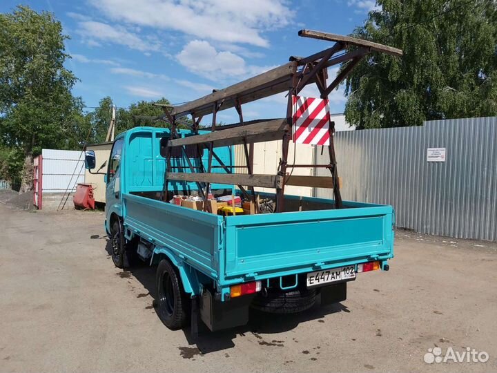 Водитель с л/а. Открытый кузов.Пирамида