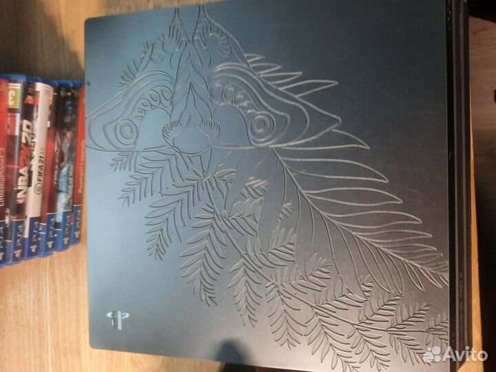 Sony playstation 4 PS4 pro 1tb с играми