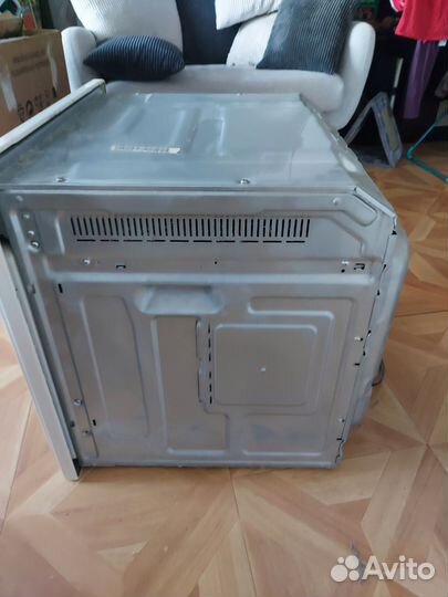 Духовой шкаф