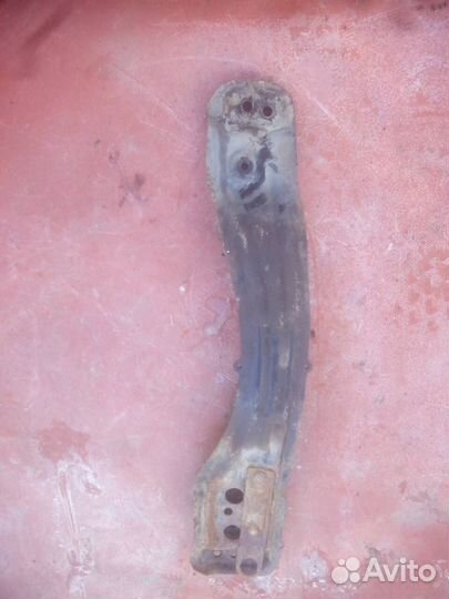 Балка продольная подрамника лыжа Lifan X60