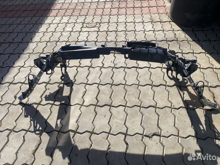 Поперечина передняя A2466200234