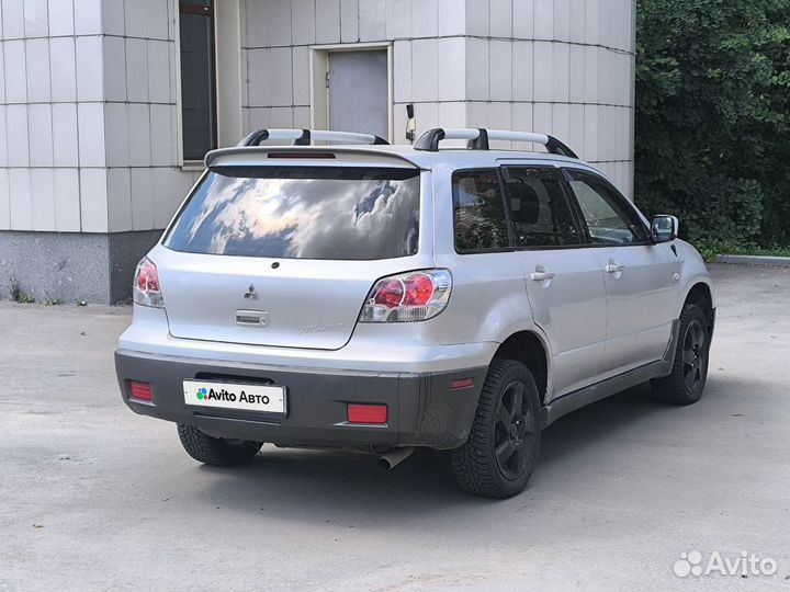 Mitsubishi Outlander 2.4 AT, 2003, 250 000 км