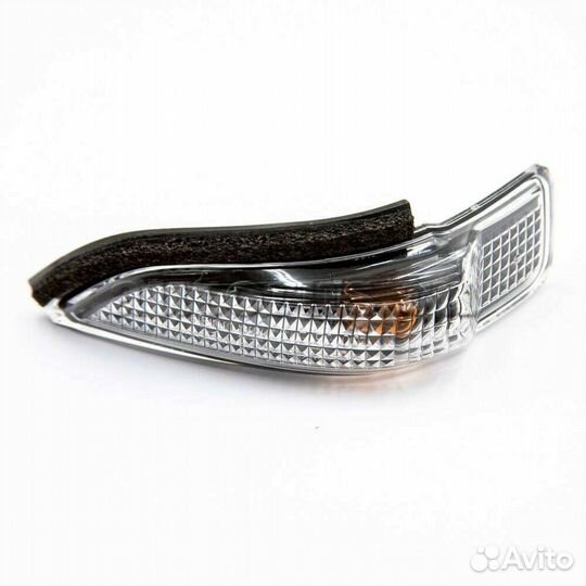 Повторитель поворота в зеркало camry