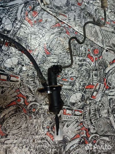 Цилиндр сцепления главный Skoda Roomster