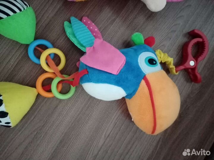 Игрушки для малышей