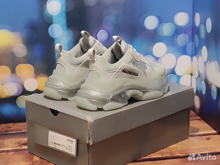 Кроссовки женские новые Balenciaga Triple S