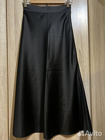Шелковая юбка миди