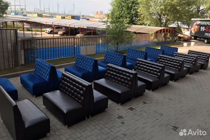 Диван в Турецком стиле в кафе