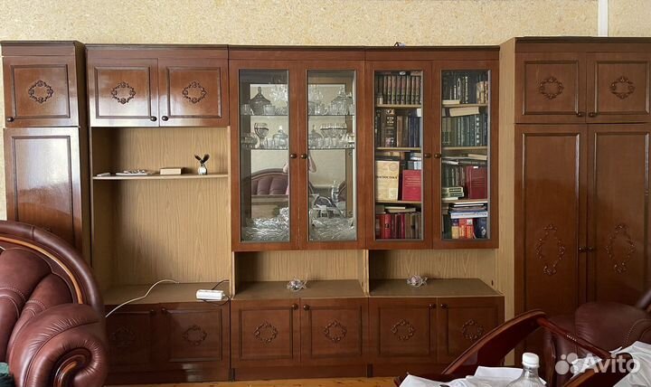 Мебельная стенка бу