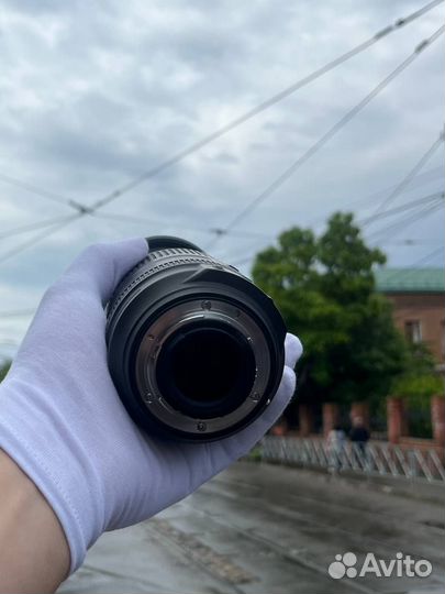 Объектив Nikon 18-300mm f/3.5-6.3G ED AF-S VR DX