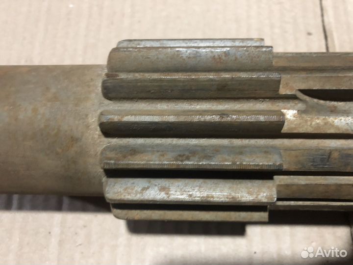 Вал промежуточный кпп Ямз-236, (ст/о, z-16)