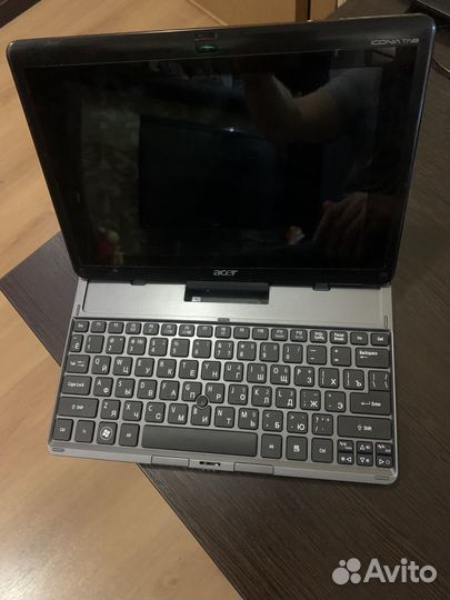 Планшет Acer Iconia Tab W501