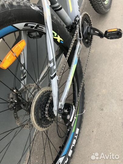 Stels Navigator 670 D 27.5+ (2018)