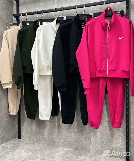 Спортивный костюм