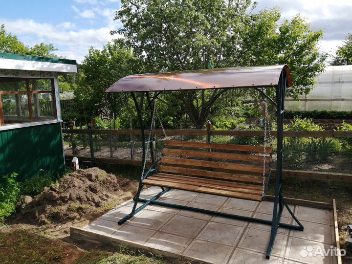 Садовая качель