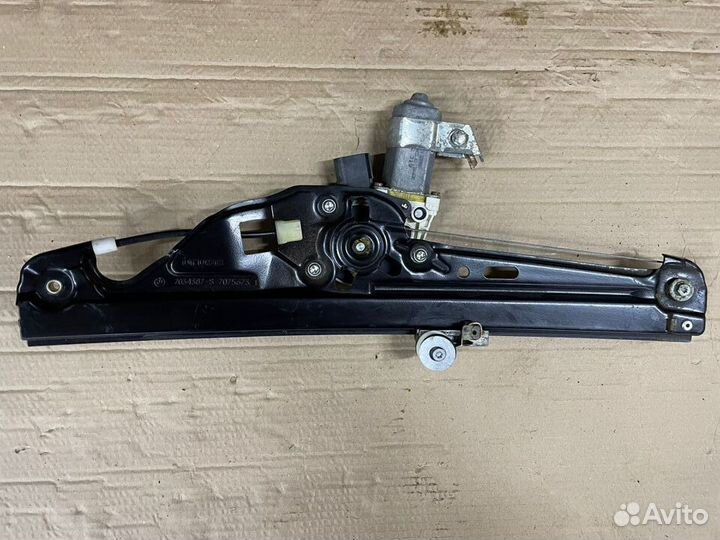 Стеклоподъемник задней левой двери BMW E60/E61