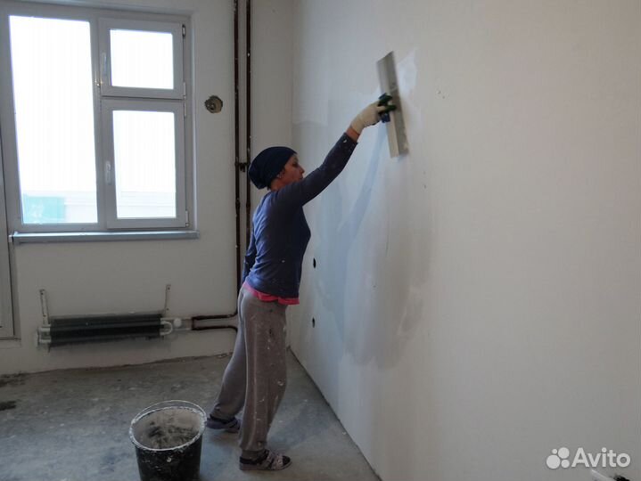 Шпаклевка стен. Поклейка обоев. Покраска стен