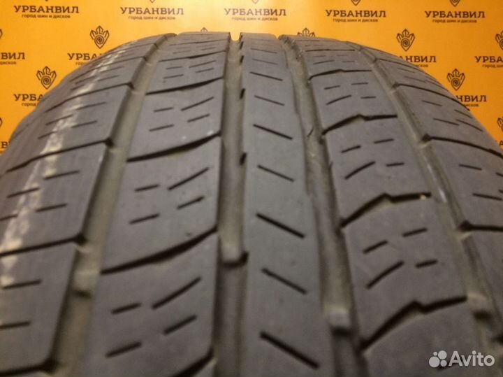 Kumho Road Venture APT KL51 215/65 R16