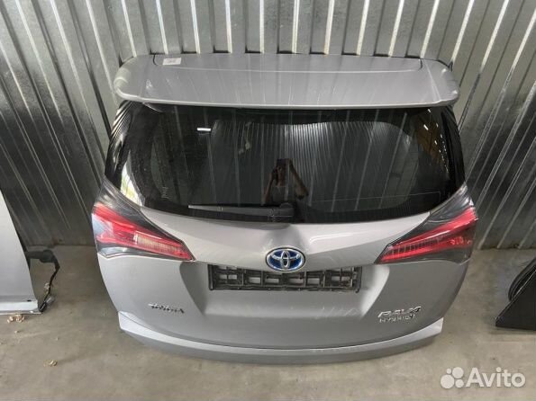 Toyota Rav-4 V40 2013-2019 Крышка дверь багажника