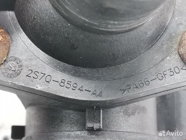 Корпус термостата Ford Mondeo 3 рест. 2005