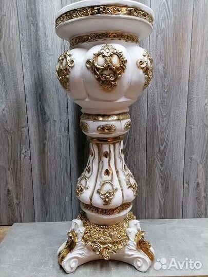 Античная подставка колонна под кашпо.рококо